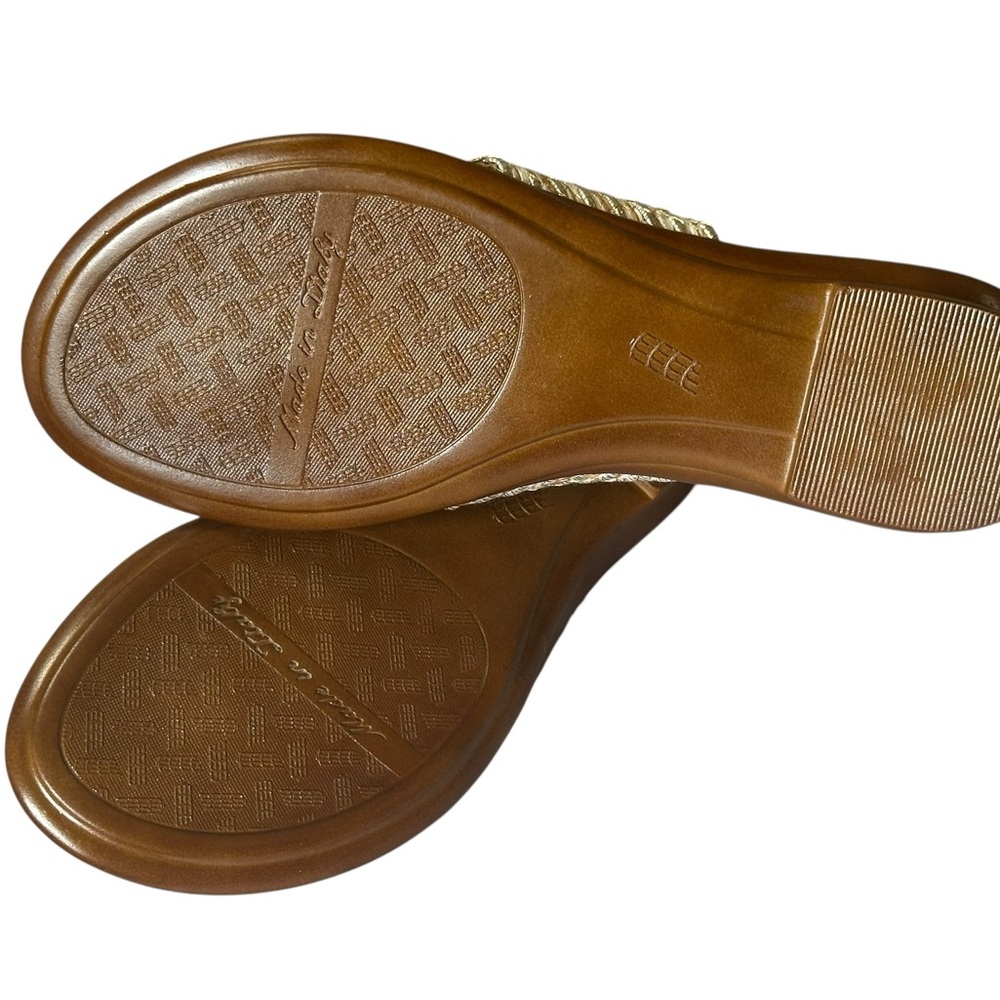Italian Shoemakers. Tan Thong Sandals with Metallic Braided Strap (8M) NWOT - Picture 6 of 14